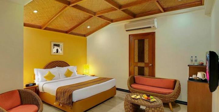 The Richmond Hotel Pondicherry Exterior photo