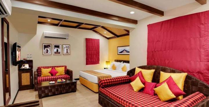 The Richmond Hotel Pondicherry Exterior photo