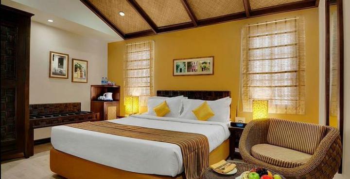 The Richmond Hotel Pondicherry Exterior photo